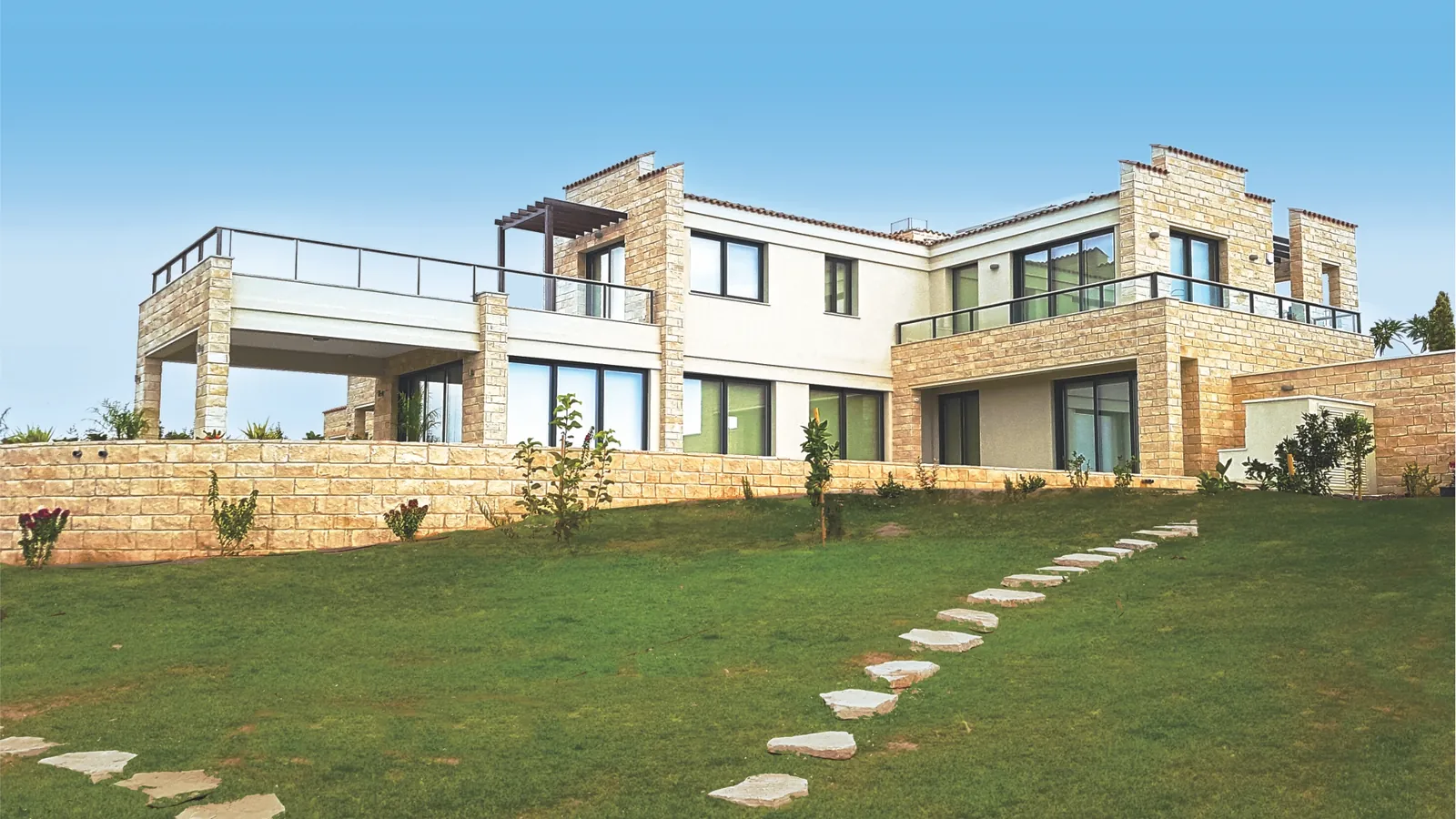 Imperial Residences, Venus Rock, פאפוס #5